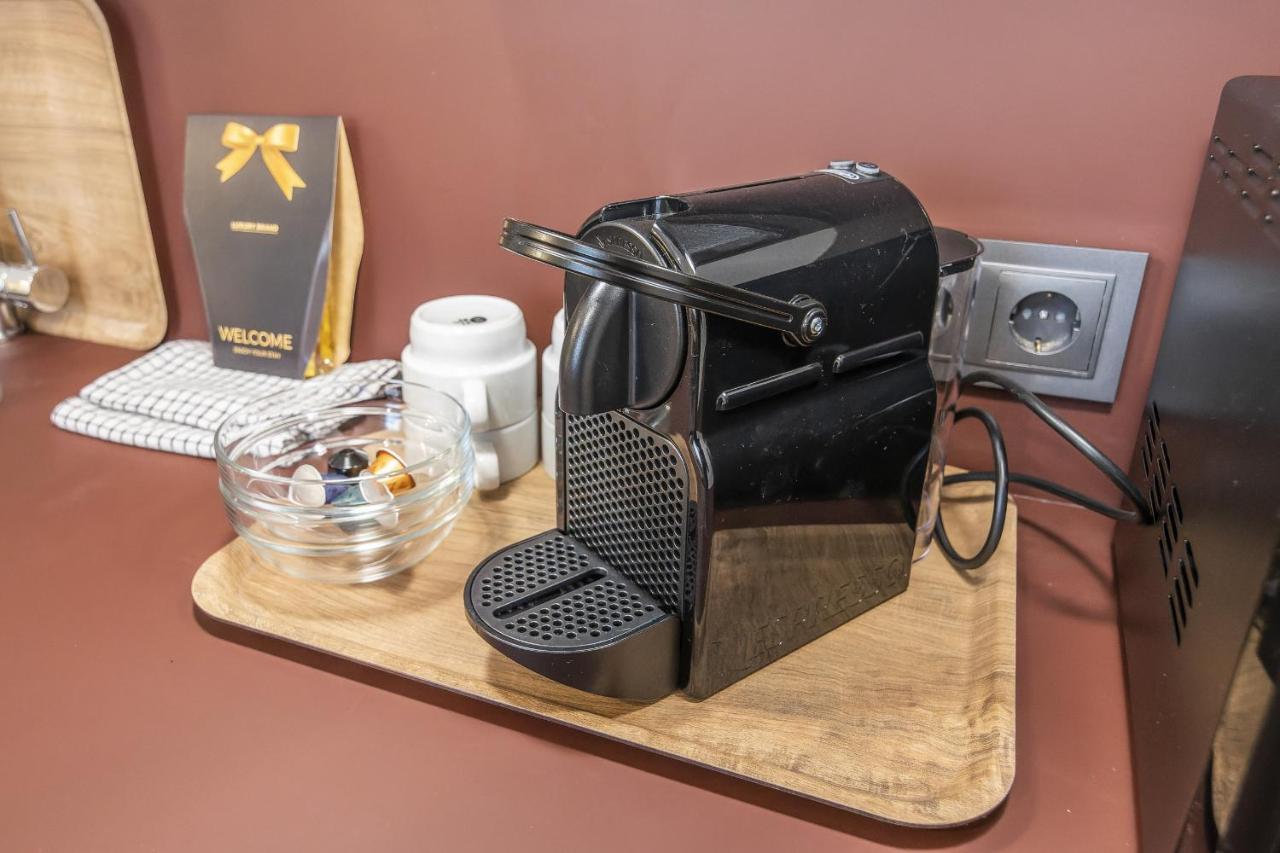 Trajano Premium Estudios By H Ayamonte Eksteriør bilde